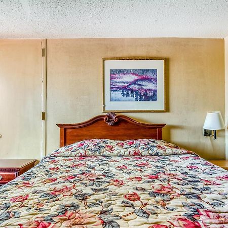 Oyo Hotel Jackson North I-55 Bagian luar foto
