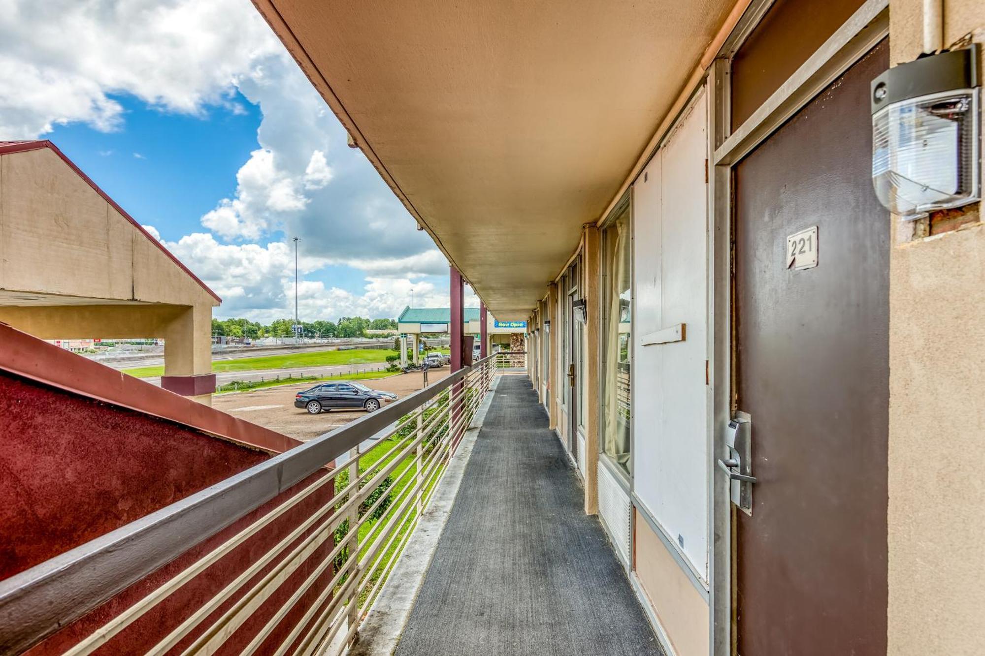 Oyo Hotel Jackson North I-55 Bagian luar foto